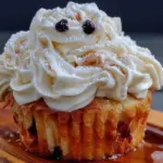 ghost cupcakes with cream cheese frosting - featured image